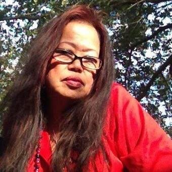 Just a simple woman .love make friend. and love musics .and talking ..more to mentions