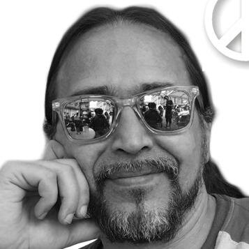 CGI Artist - Programador en su formación, pero artista digital como pasión. Sus inicios profesionales, a principio de los años 90, fueron como programador.