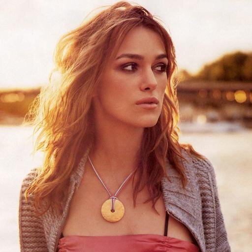 casiraghi_s's profile picture. 7th year Ravenclaw, new student at Hogwarts. ;) From Italia, sent to London while mio padre is sick. Engaged to Levi!