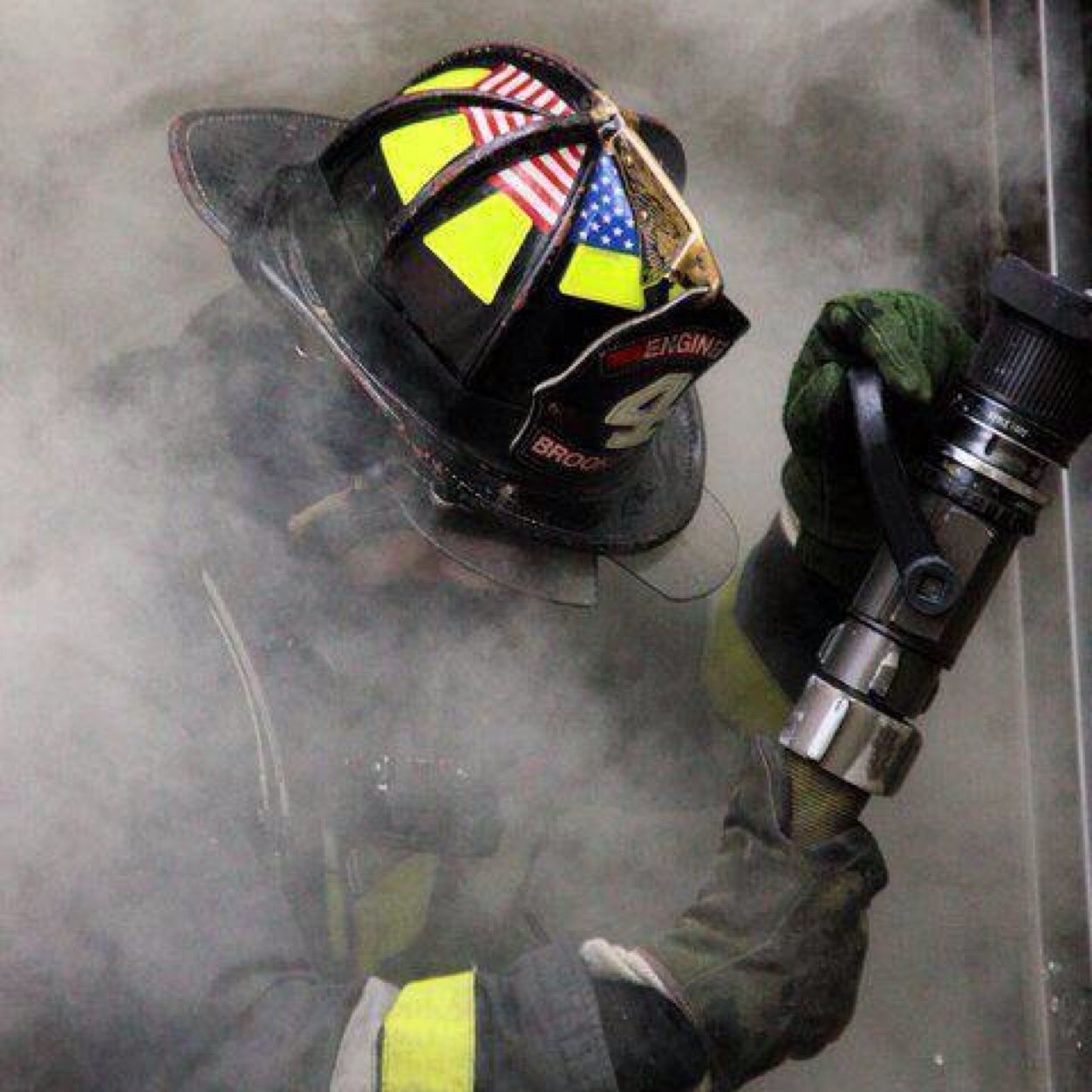 firemen_gent's profile picture. Last account had the password stolen, but im back! Used to be fire_gent