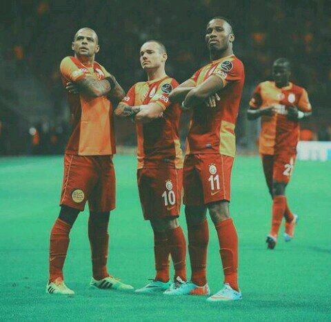 ElBastionFut's profile picture. Toda la actualidad del futbol nacional e internacional | officialelbastionfutbolero@gmail.com | Podcast: http://t.co/rCLhaKuHon