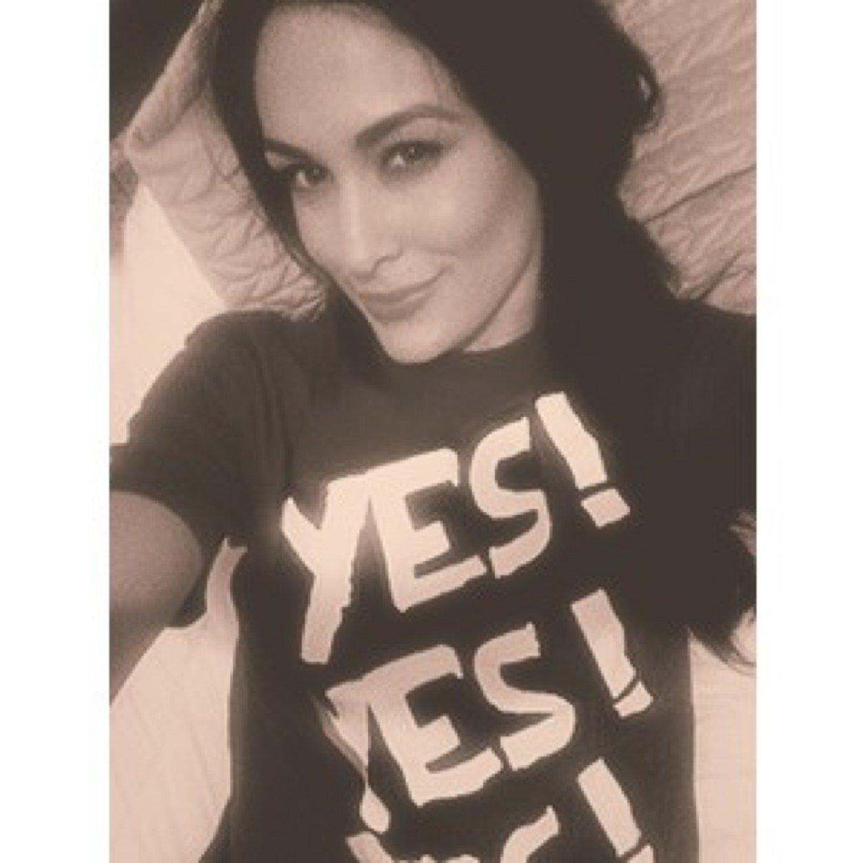 qceenfake's profile picture. 