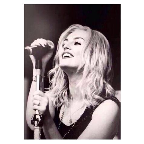 Hiii,i just gave you a free follow!Don't follow me Pls Follow @may_melech123