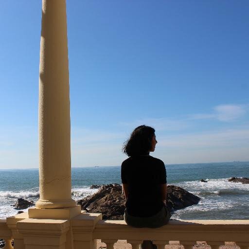 Art_Heals_All's profile picture. Writing, drawing, painting, playing guitar, singing badly keep me sane & insane #falpal #alizafar #bellhooks #Rafanadal #lgbtq @FallonTonight followed 01/14/14