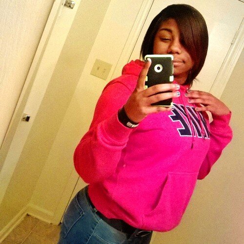 ™Ima dream chaser➡ senior GCHS varsity basketball #5 ➡single life Kik: kitaa_19 ➡IG: its_kitaa19