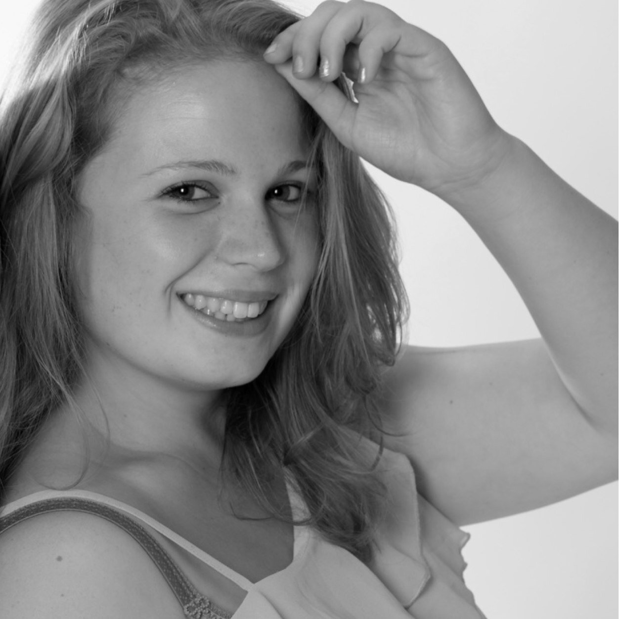 keep your head up high, you are beautiful!♥
