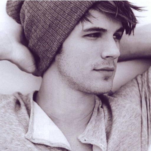 Salutations! I'm Jummy, @Duncan_Soul's partner/assistant. I like games and such. Nutella.