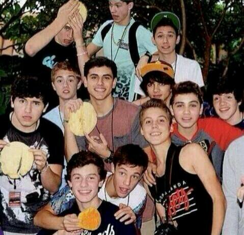 0/9 but determined to get their follows. «magcult»