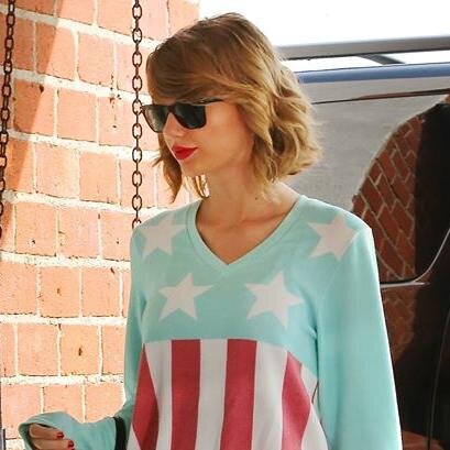 I love Taylor Swift, One Direction, Justin Bieber, Demi Lovato, Selena Gomez and LIttle Mix.