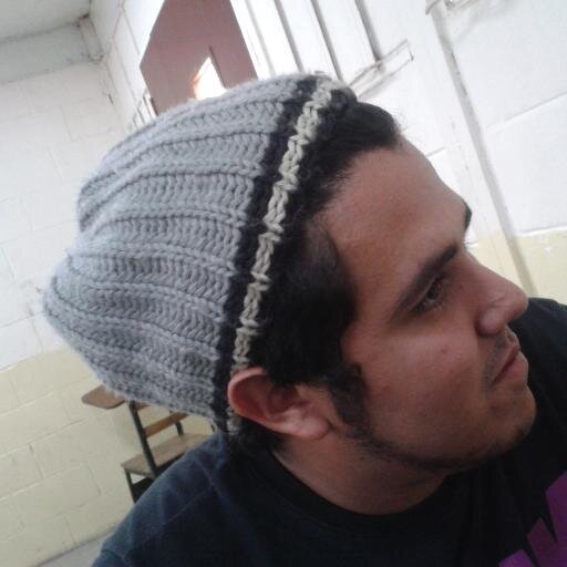 JoseeMontilla7's profile picture. 23, profesión: zombie killer e ingeniero mecánico en tiempos libres // La vida no se mide en minutos, se mide en momentos