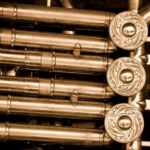 Updates of all kinds from the land of brass at the University of Toronto's Faculty of Music - one of Canada's top destinations for the study of music!