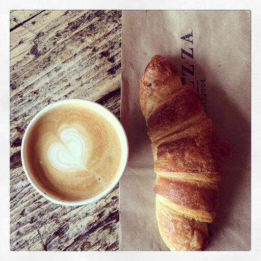 LesFoodites's profile picture. A blog for the food lover at heart