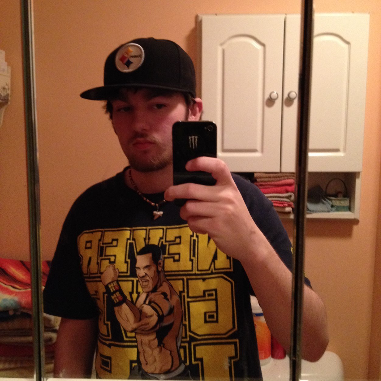 billionaire589's profile picture. Im just a guy who loves music, wwe, and playin video games online with my friends.