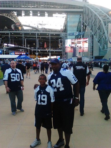 rob10don's profile picture. 