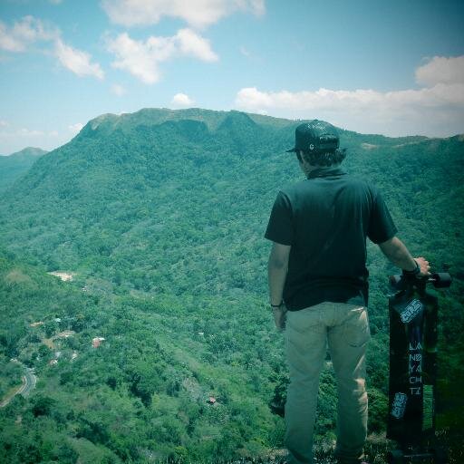 17_Cornejo's profile picture. Welcome to my life, Longboard :)