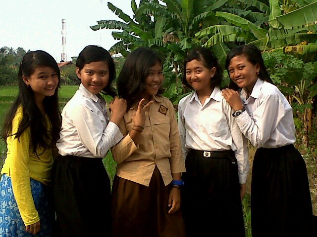 Pengen kumpul bareng kalian lgi..:):D semoga gw bisa kumpul bareng kalian lgi Ɣªª Ơ̴̴͡.̮Ơ̴̴̴͡