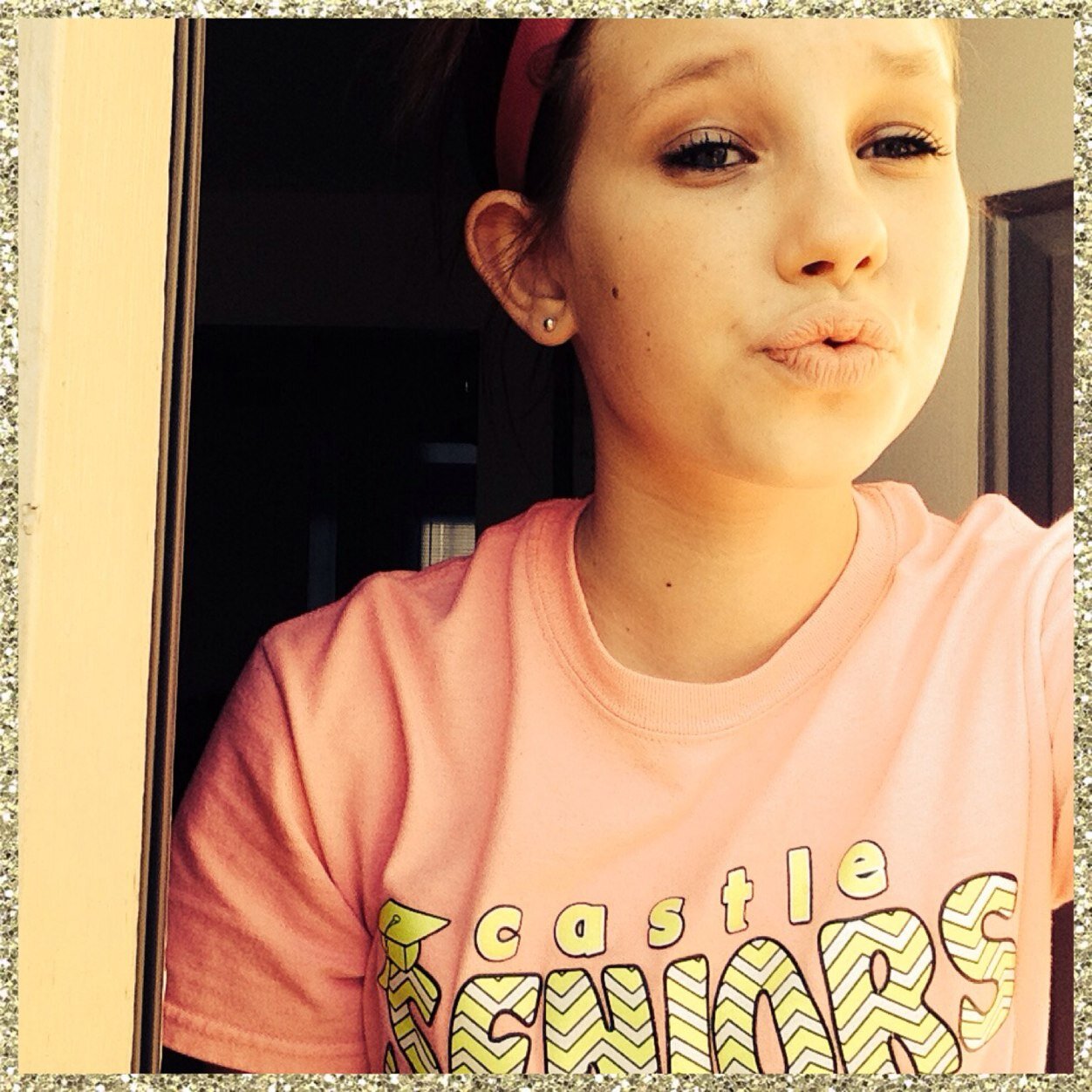 #teamfollowback. IG:@just_call_me_mel . | Too blessed to stress.| taaken | 4.25.14 | 

KIK .  | melany_ellison1234 |