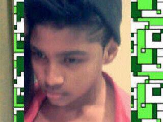 ulentonsinanin's profile picture. 