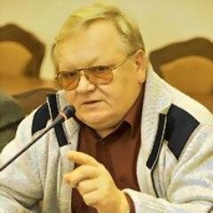 Тяжело в жизни искать правду! Жить с правдой ещё тяжелее!