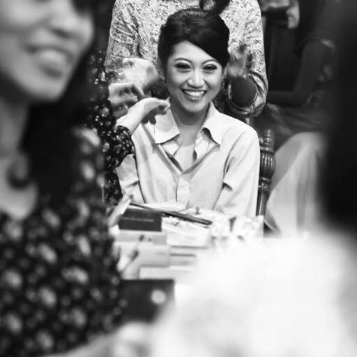 Pecandu Kata.
