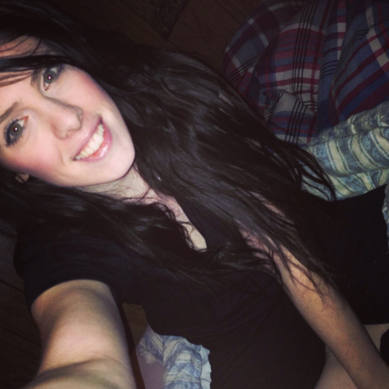 I am a proud/blessed mother of one! My daughter is my world. That pretty much sums it up :) Instagram me! LEAHMBOEHM12