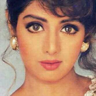 saraahAAA's profile picture. :)