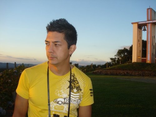 MaxSassaki's profile picture. 