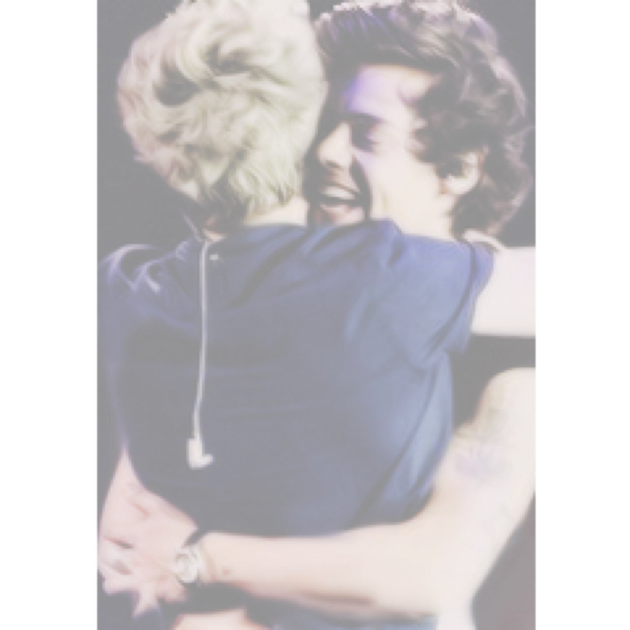 salvo gli altri e distruggo me stesso.• harry è la parte più bella di me. (08032014)