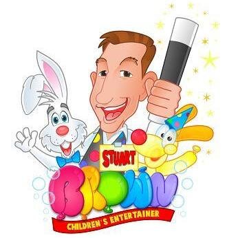 Derby Magician & Children's Entertainer | Magic shows with live rabbit - Snowy | Balloon modelling, games & fun for Birthdays, Weddings, Schools, Events & more.