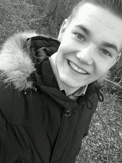 TMesotten's profile picture. Most of the time I try to reach something, just because I don't want to have regret afterwords!