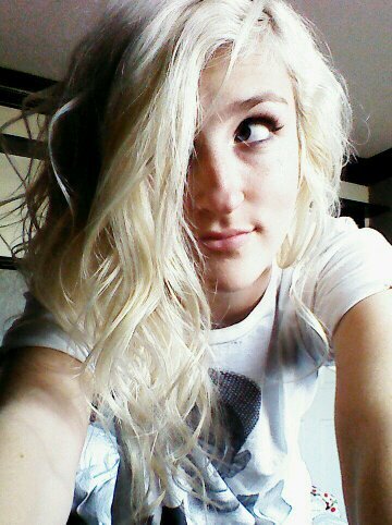 leexxxiee's profile picture. 