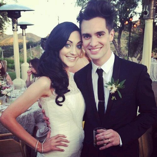 MyLittleSinners's profile picture. For all the Panic! At The Disco and Fall Out Boy Fans