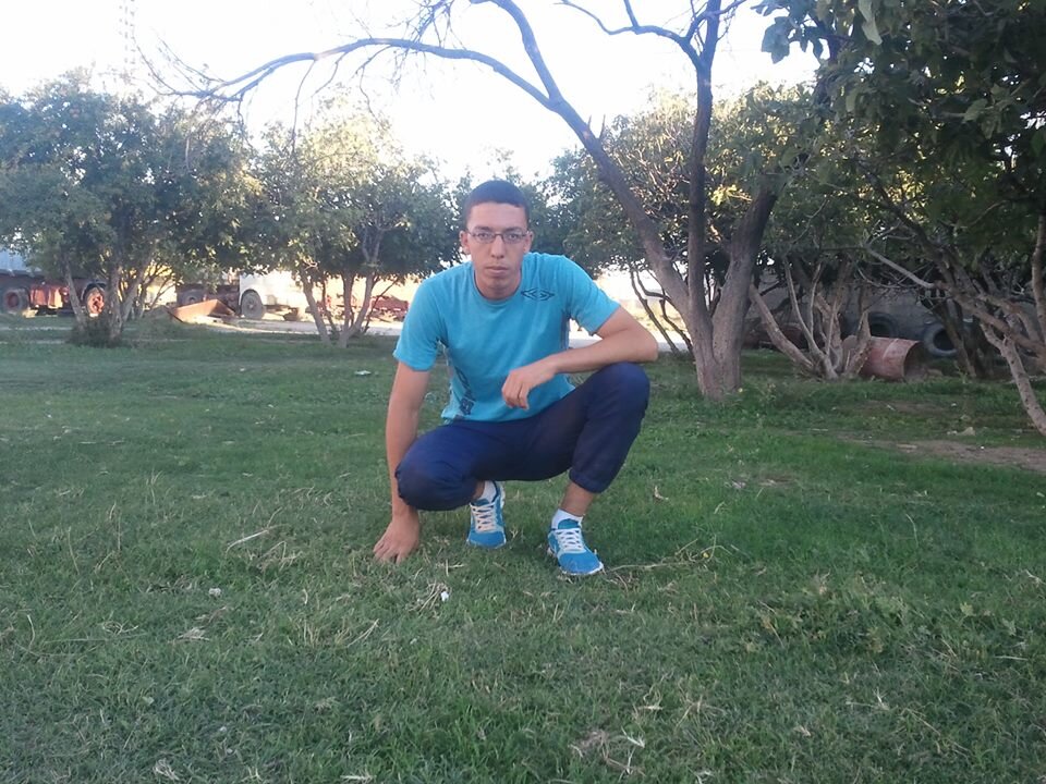 fares70556562's profile picture. 