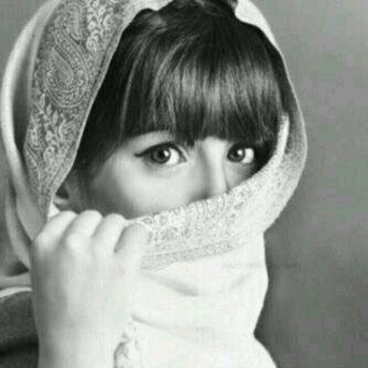 7loom92's profile picture. ‏ﭑﻧإﭑ معشوقہ هَ لذيذهَ الضحڳ فاخرهَ الاسم فاتنہ هَ البسمہ وعذبہ هَ الروح صوتي يُبعثر كيانكم وجمالي إدمان أرهقت عينكم ﺑ التأمل...