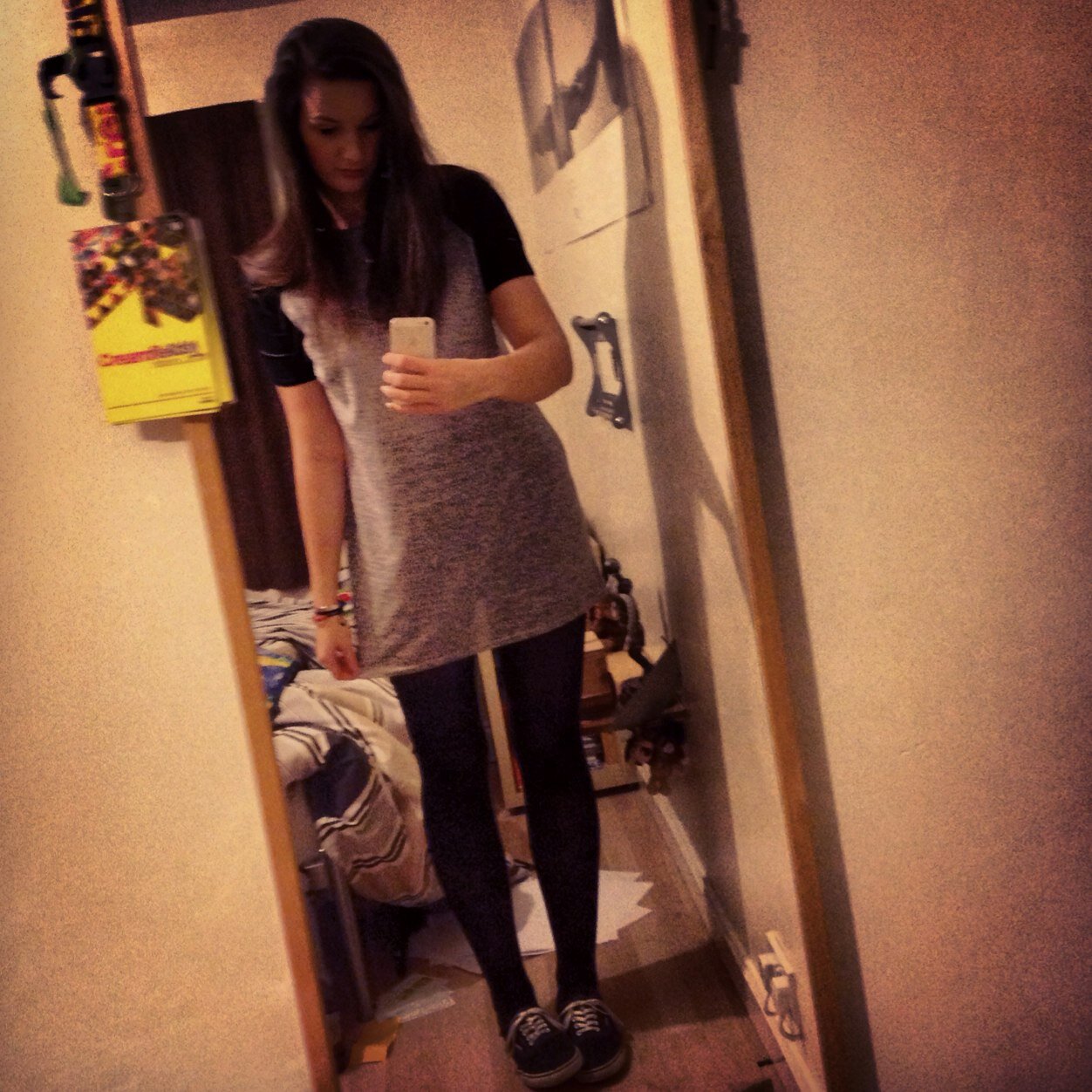 Well I'm 6 foot 1 and I'm tonnes of fun. Tweeting to over 700,000 followers.