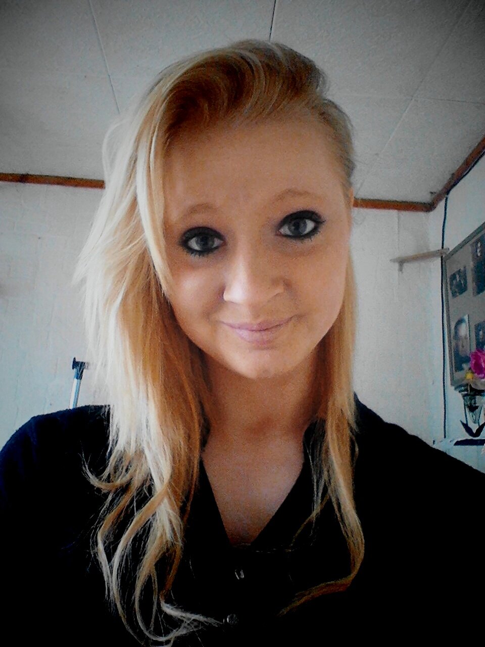 PetitCynthia's profile picture. les mec a la perfection @Shakalewa :P