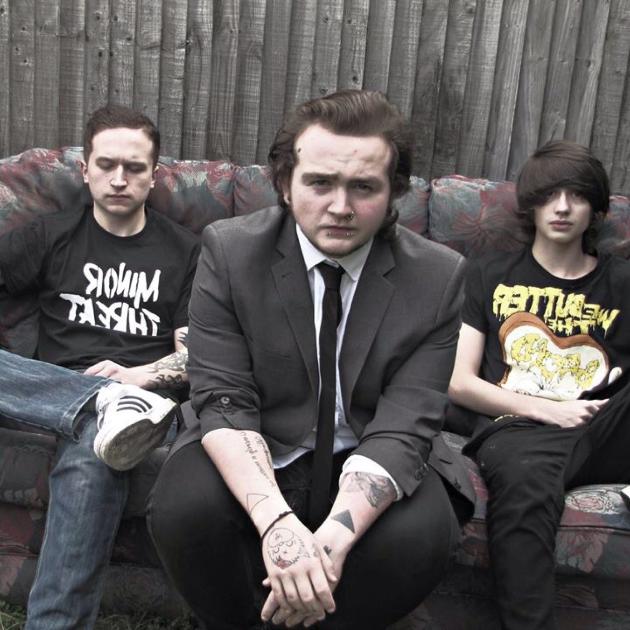 We're a hardcore band from Thetford, Norfolk. @JakeyGuitarGuy @RebornMars @Cannibalistica. Unsigned. Contact us!; REBORNTOBLEED@gmail.com