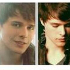 i Love @tomandrewsmusic her my favouite TeenNew