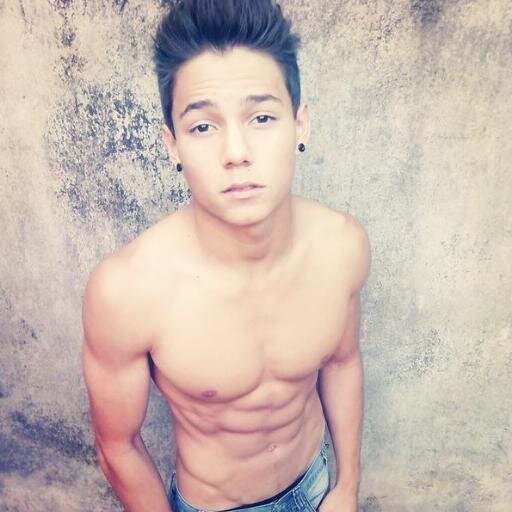 Sin una sonrisa, no se puede vivir ♥