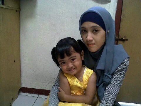 SriCahyaWulan1's profile picture. ~ALsTa holic~