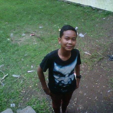 Aku Cuma Minta Satu Pada Kamu Tuhan Tolong Jaga Dia Sampe Mati :D :D