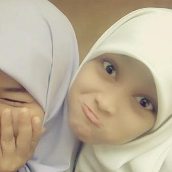my nickname dea| I'm a muslim| I'm 16 years old| ( ˘з(˘⌣˘ )^_^