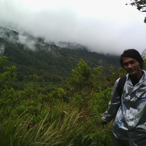 aan_embha's profile picture. Coffee & dangdut
can not be separated
in my life
like the earth and the moon