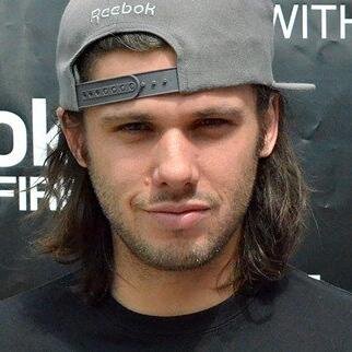 AurelienSan's profile picture. #Follow pour une nouvelle PunchLine d'OrelSan ou Gringe chaque jour #teamvalium #orelfan #casseursflowteurs