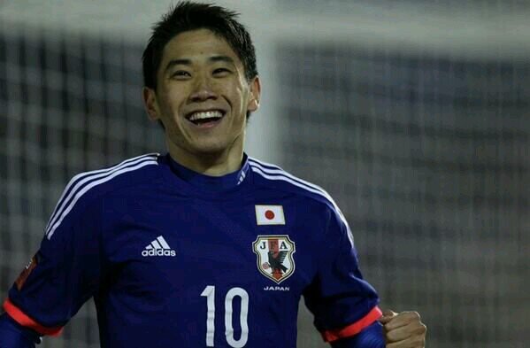 サッカー大好き中学生。日本代表、海外選手、何でも興味あります。香川と遠藤と長友が憧れです。ぜひフォローして下さい