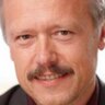 FStreng's profile picture. Unternehmer: #Medien, #Marketing, #Messen, #Vertrieb, #Vermarktung.  Familie: verh. 2 Kinder, 52J., München. Hobby: Radfahren, Laufen, Inliner, Ski, Snowboard,