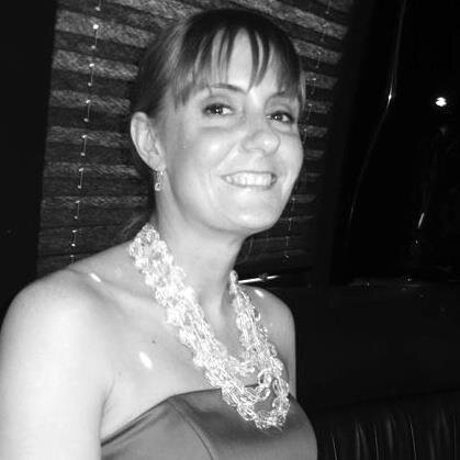 Traveler, gardener, teacher, and lover of all things nature. Passionate about creating intuitive user experiences and sharing my knowledge with others.