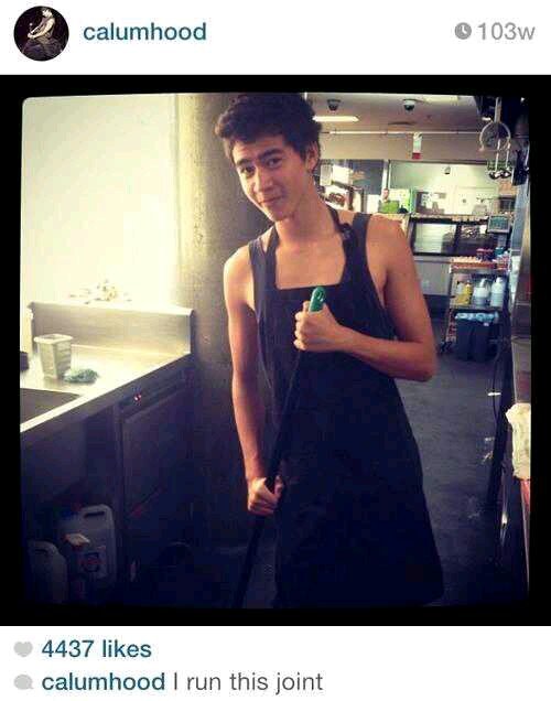 In love with 5 seconds of summer || #5SOSFAM                                Follow me, I Follow back :)