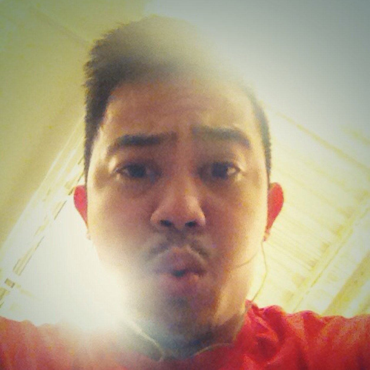 JophetAvorque's profile picture. if it doesnt challenge, it wont change you.