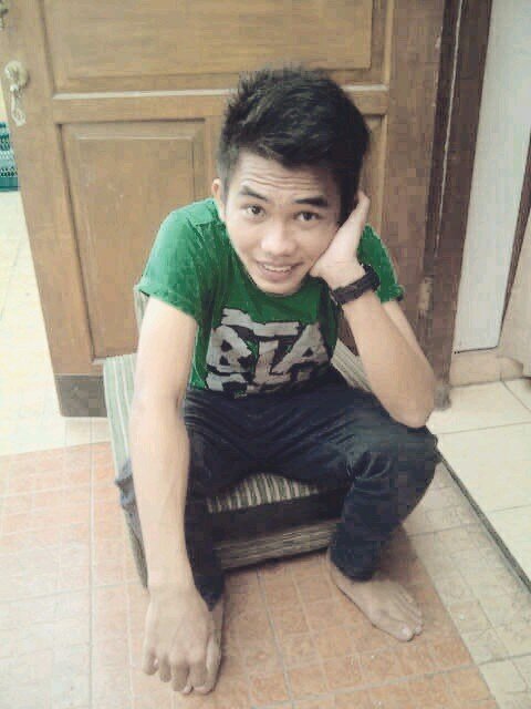Simple but without of limit | OMLETZ |